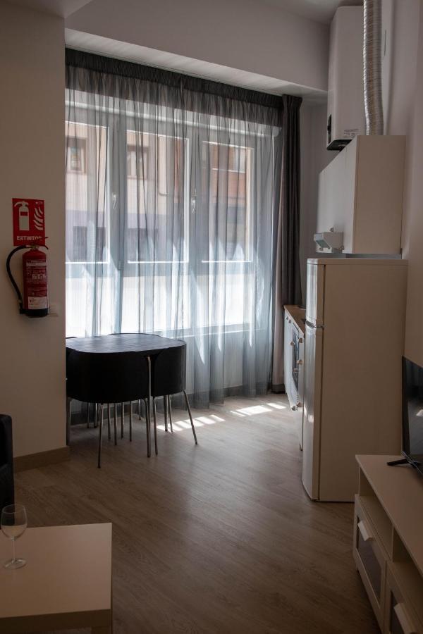 L&G Madrid Apartments ภายนอก รูปภาพ